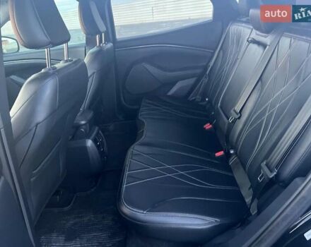 Черный Форд Mustang Mach-E, объемом двигателя 0 л и пробегом 26 тыс. км за 27590 $, фото 32 на Automoto.ua