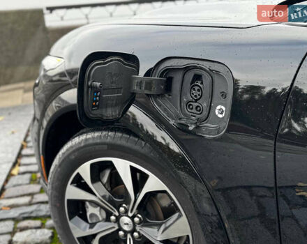Черный Форд Mustang Mach-E, объемом двигателя 0 л и пробегом 26 тыс. км за 29900 $, фото 14 на Automoto.ua