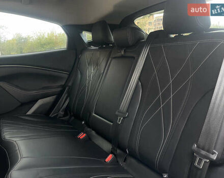 Чорний Форд Mustang Mach-E, об'ємом двигуна 0 л та пробігом 14 тис. км за 24000 $, фото 71 на Automoto.ua
