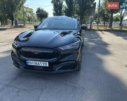 Черный Форд Mustang Mach-E, объемом двигателя 0 л и пробегом 17 тыс. км за 32500 $, фото 1 на Automoto.ua