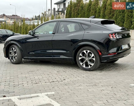Черный Форд Mustang Mach-E, объемом двигателя 0 л и пробегом 10 тыс. км за 26999 $, фото 12 на Automoto.ua