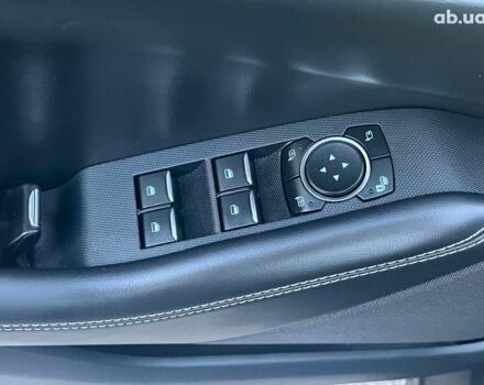 Черный Форд Mustang Mach-E, объемом двигателя 0 л и пробегом 26 тыс. км за 27590 $, фото 18 на Automoto.ua