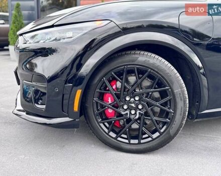 Форд Mustang Mach-E 2023 в Ровно на Automoto.ua Черный Форд Mustang Mach-E, объемом двигателя 0 л и пробегом 11 тыс. км за 36000 $, фото 8 на Automoto.ua