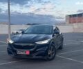 Черный Форд Mustang Mach-E, объемом двигателя 0 л и пробегом 26 тыс. км за 27590 $, фото 1 на Automoto.ua