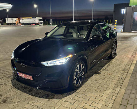 Чорний Форд Mustang Mach-E, об'ємом двигуна 0 л та пробігом 13 тис. км за 31500 $, фото 9 на Automoto.ua