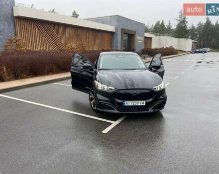 Черный Форд Mustang Mach-E, объемом двигателя 0 л и пробегом 22 тыс. км за 26999 $, фото 10 на Automoto.ua