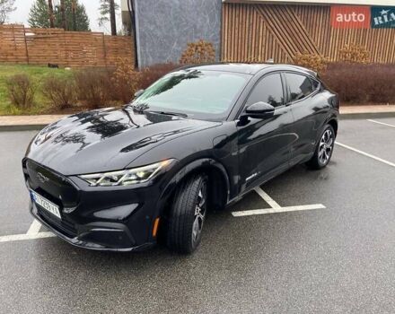 Черный Форд Mustang Mach-E, объемом двигателя 0 л и пробегом 22 тыс. км за 26999 $, фото 1 на Automoto.ua