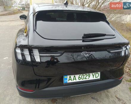 Черный Форд Mustang Mach-E, объемом двигателя 0 л и пробегом 3 тыс. км за 29900 $, фото 2 на Automoto.ua