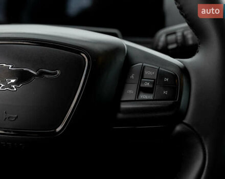 Чорний Форд Mustang Mach-E, об'ємом двигуна 0 л та пробігом 29 тис. км за 28000 $, фото 12 на Automoto.ua