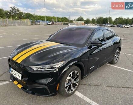 Чорний Форд Mustang Mach-E, об'ємом двигуна 0 л та пробігом 58 тис. км за 26500 $, фото 1 на Automoto.ua