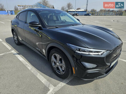 Форд Mustang Mach-E 2021 в Днепре (Днепропетровске) на Automoto.ua Черный Форд Mustang Mach-E, объемом двигателя 0 л и пробегом 36 тыс. км за 22500 $, фото 1 на Automoto.ua