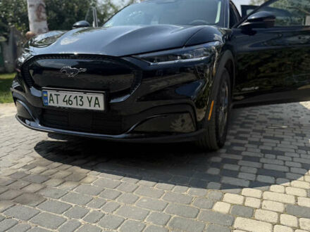 Черный Форд Mustang Mach-E, объемом двигателя 0 л и пробегом 250 тыс. км за 20000 $, фото 1 на Automoto.ua