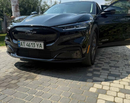 Чорний Форд Mustang Mach-E, об'ємом двигуна 0 л та пробігом 200 тис. км за 23000 $, фото 1 на Automoto.ua