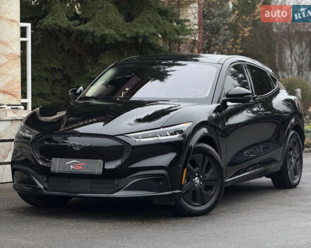 Чорний Форд Mustang Mach-E, об'ємом двигуна 0 л та пробігом 98 тис. км за 25900 $, фото 1 на Automoto.ua