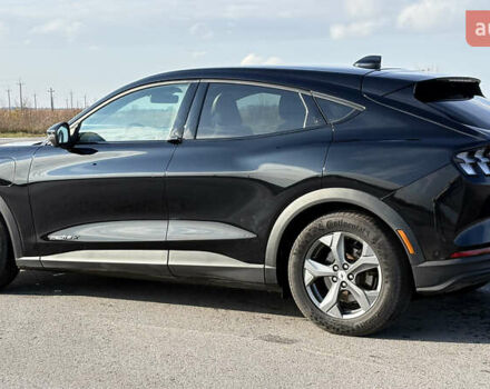 Черный Форд Mustang Mach-E, объемом двигателя 0 л и пробегом 118 тыс. км за 23000 $, фото 1 на Automoto.ua