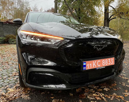 Черный Форд Mustang Mach-E, объемом двигателя 0 л и пробегом 72 тыс. км за 22350 $, фото 1 на Automoto.ua