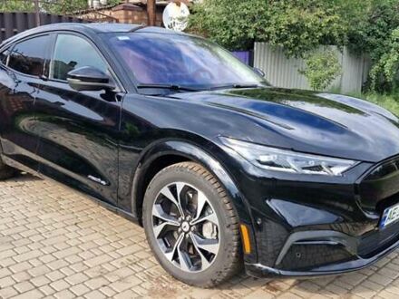 Форд Mustang Mach-E 2023 в Днепре (Днепропетровске) на Automoto.ua Черный Форд Mustang Mach-E, объемом двигателя 0 л и пробегом 13 тыс. км за 27900 $, фото 1 на Automoto.ua