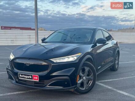 Черный Форд Mustang Mach-E, объемом двигателя 0 л и пробегом 26 тыс. км за 27590 $, фото 1 на Automoto.ua