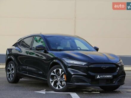 Чорний Форд Mustang Mach-E, об'ємом двигуна 0 л та пробігом 31 тис. км за 31000 $, фото 1 на Automoto.ua