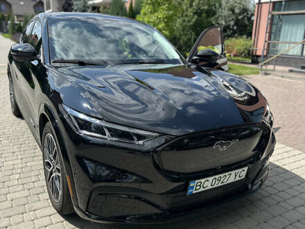 Черный Форд Mustang Mach-E, объемом двигателя 0 л и пробегом 21 тыс. км за 35000 $, фото 1 на Automoto.ua