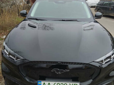 Черный Форд Mustang Mach-E, объемом двигателя 0 л и пробегом 3 тыс. км за 29900 $, фото 1 на Automoto.ua