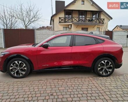 Красный Форд Mustang Mach-E, объемом двигателя 0 л и пробегом 145 тыс. км за 20900 $, фото 8 на Automoto.ua