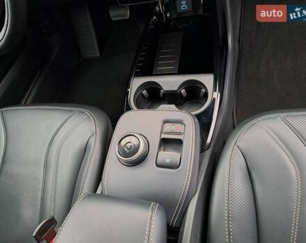 Красный Форд Mustang Mach-E, объемом двигателя 0 л и пробегом 145 тыс. км за 20900 $, фото 17 на Automoto.ua