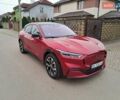 Красный Форд Mustang Mach-E, объемом двигателя 0 л и пробегом 145 тыс. км за 20900 $, фото 3 на Automoto.ua