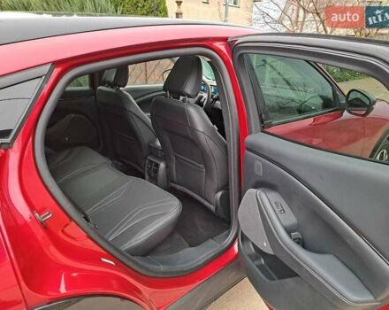Красный Форд Mustang Mach-E, объемом двигателя 0 л и пробегом 145 тыс. км за 20900 $, фото 15 на Automoto.ua