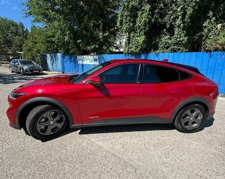 Красный Форд Mustang Mach-E, объемом двигателя 0 л и пробегом 62 тыс. км за 27500 $, фото 2 на Automoto.ua