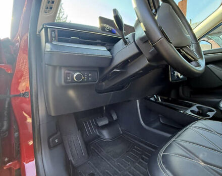 Червоний Форд Mustang Mach-E, об'ємом двигуна 0 л та пробігом 71 тис. км за 25000 $, фото 7 на Automoto.ua