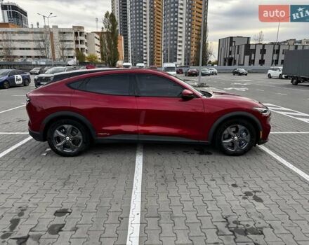 Форд Mustang Mach-E 2021 у Києві на Automoto.ua Червоний Форд Mustang Mach-E, об'ємом двигуна 0 л та пробігом 73 тис. км за 25500 $, фото 8 на Automoto.ua