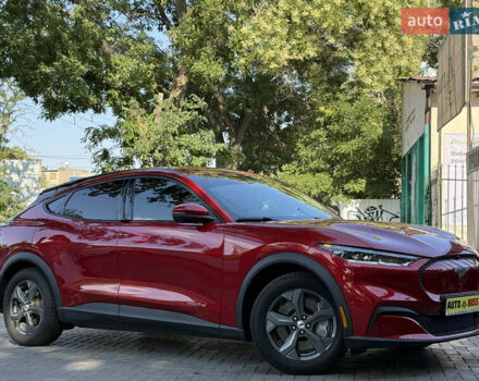 Червоний Форд Mustang Mach-E, об'ємом двигуна 0 л та пробігом 63 тис. км за 28300 $, фото 5 на Automoto.ua