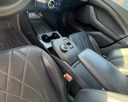 Червоний Форд Mustang Mach-E, об'ємом двигуна 0 л та пробігом 71 тис. км за 25000 $, фото 10 на Automoto.ua