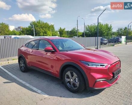Красный Форд Mustang Mach-E, объемом двигателя 0 л и пробегом 52 тыс. км за 22500 $, фото 3 на Automoto.ua