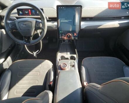 Форд Mustang Mach-E 2021 у Києві на Automoto.ua Червоний Форд Mustang Mach-E, об'ємом двигуна 0 л та пробігом 70 тис. км за 12000 $, фото 7 на Automoto.ua