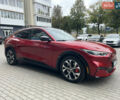 Красный Форд Mustang Mach-E, объемом двигателя 0 л и пробегом 78 тыс. км за 27999 $, фото 9 на Automoto.ua