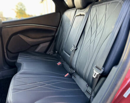 Красный Форд Mustang Mach-E, объемом двигателя 0 л и пробегом 98 тыс. км за 19950 $, фото 51 на Automoto.ua
