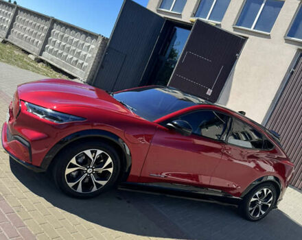 Красный Форд Mustang Mach-E, объемом двигателя 0 л и пробегом 47 тыс. км за 28000 $, фото 8 на Automoto.ua