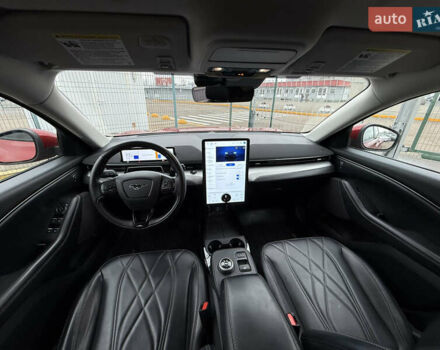 Червоний Форд Mustang Mach-E, об'ємом двигуна 0 л та пробігом 54 тис. км за 25990 $, фото 18 на Automoto.ua