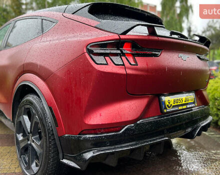 Красный Форд Mustang Mach-E, объемом двигателя 0 л и пробегом 47 тыс. км за 32500 $, фото 10 на Automoto.ua