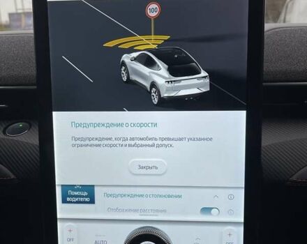 Красный Форд Mustang Mach-E, объемом двигателя 0 л и пробегом 98 тыс. км за 39800 $, фото 16 на Automoto.ua