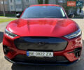 Красный Форд Mustang Mach-E, объемом двигателя 0 л и пробегом 99 тыс. км за 33400 $, фото 1 на Automoto.ua