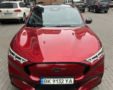 Красный Форд Mustang Mach-E, объемом двигателя 0 л и пробегом 78 тыс. км за 27999 $, фото 11 на Automoto.ua