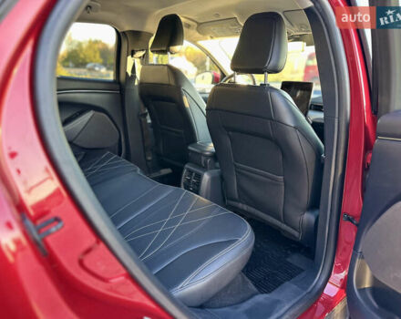 Красный Форд Mustang Mach-E, объемом двигателя 0 л и пробегом 98 тыс. км за 19950 $, фото 47 на Automoto.ua
