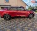 Красный Форд Mustang Mach-E, объемом двигателя 0 л и пробегом 25 тыс. км за 39900 $, фото 2 на Automoto.ua