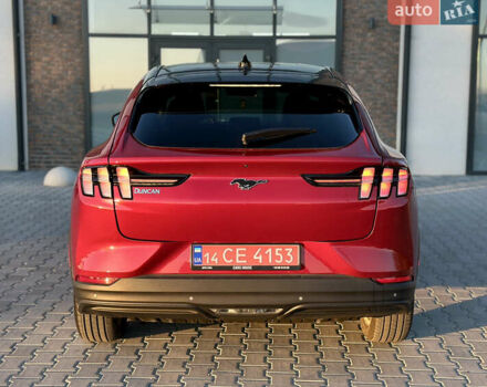 Красный Форд Mustang Mach-E, объемом двигателя 0 л и пробегом 98 тыс. км за 19950 $, фото 18 на Automoto.ua