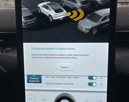 Красный Форд Mustang Mach-E, объемом двигателя 0 л и пробегом 98 тыс. км за 39800 $, фото 9 на Automoto.ua