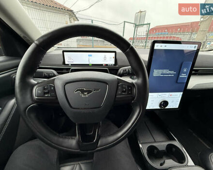 Червоний Форд Mustang Mach-E, об'ємом двигуна 0 л та пробігом 54 тис. км за 25990 $, фото 15 на Automoto.ua