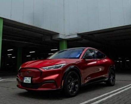 Красный Форд Mustang Mach-E, объемом двигателя 0 л и пробегом 26 тыс. км за 29999 $, фото 11 на Automoto.ua